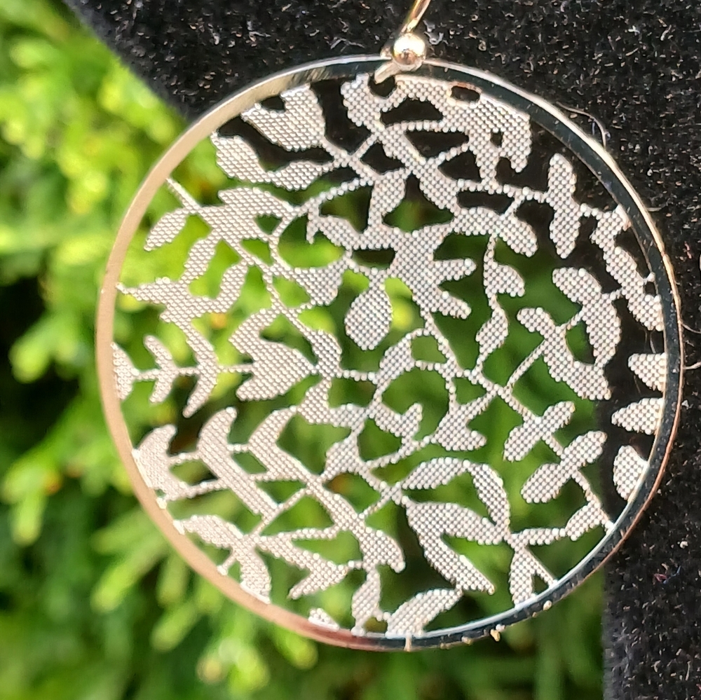 Boho Silvertonetone Fall Leaves Earrings Splendid 🍁 🍁 - Picture 2 of 10